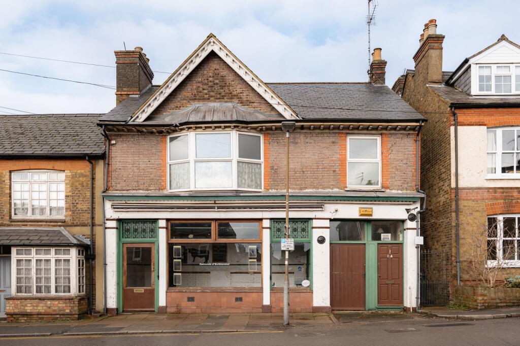 Main image of property: Gravel Path, Berkhamsted, Hertfordshire HP4