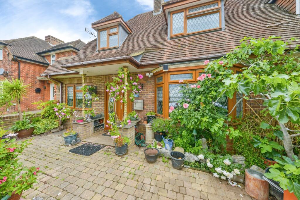 Main image of property: Nicholls Close, St. Albans, AL3