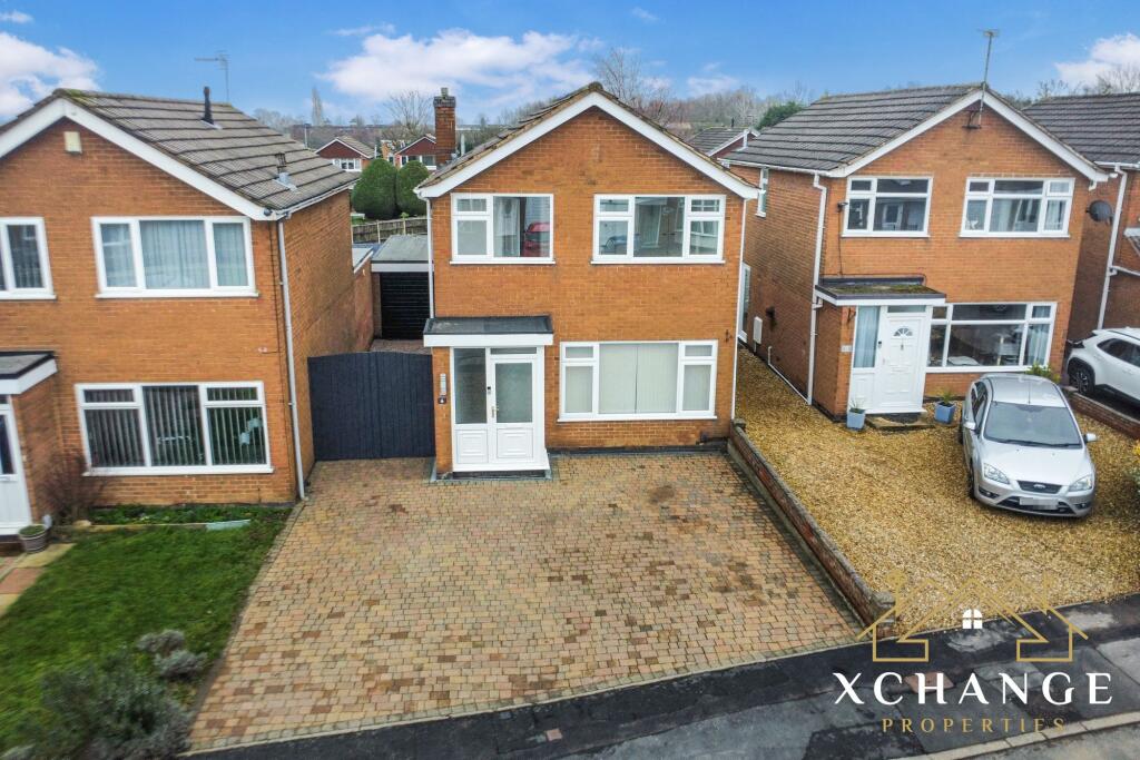 Main image of property: Nairn Close, Nuneaton, CV10