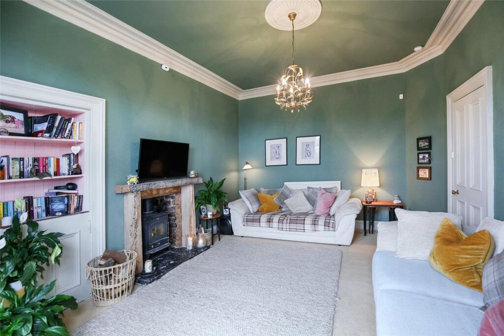House in Kilmarnock, North Ayrshire - View 4