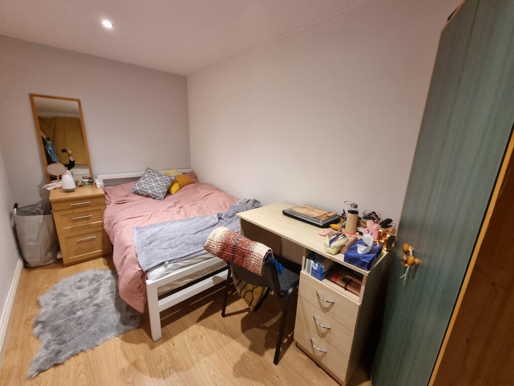 Apartment in Coventry - View 4