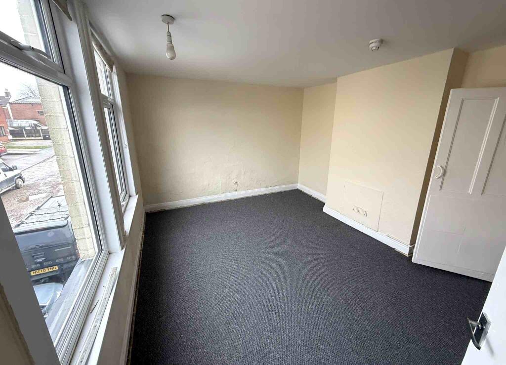 Main image of property: Dalestorth Street NG17 4EX