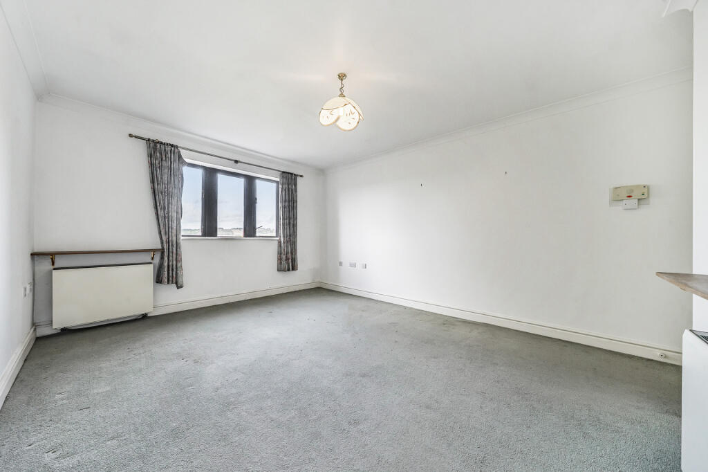 Apartment in Shrewsbury - View 5