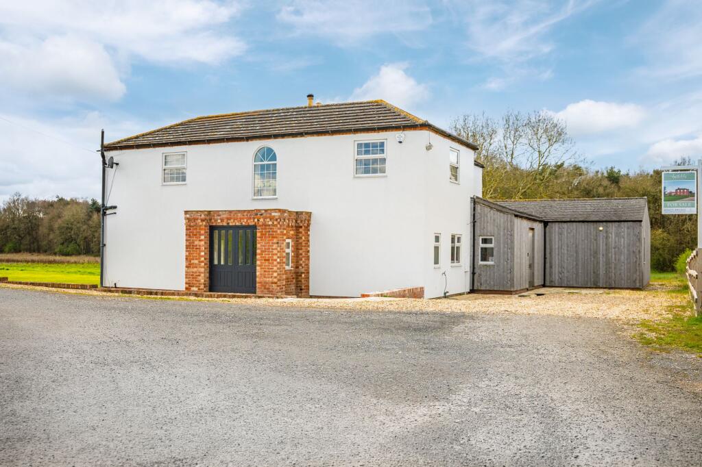 Westwood Park | A Private Rural Estate with 9 Acres, Barn & Equestrian Potential - View 2