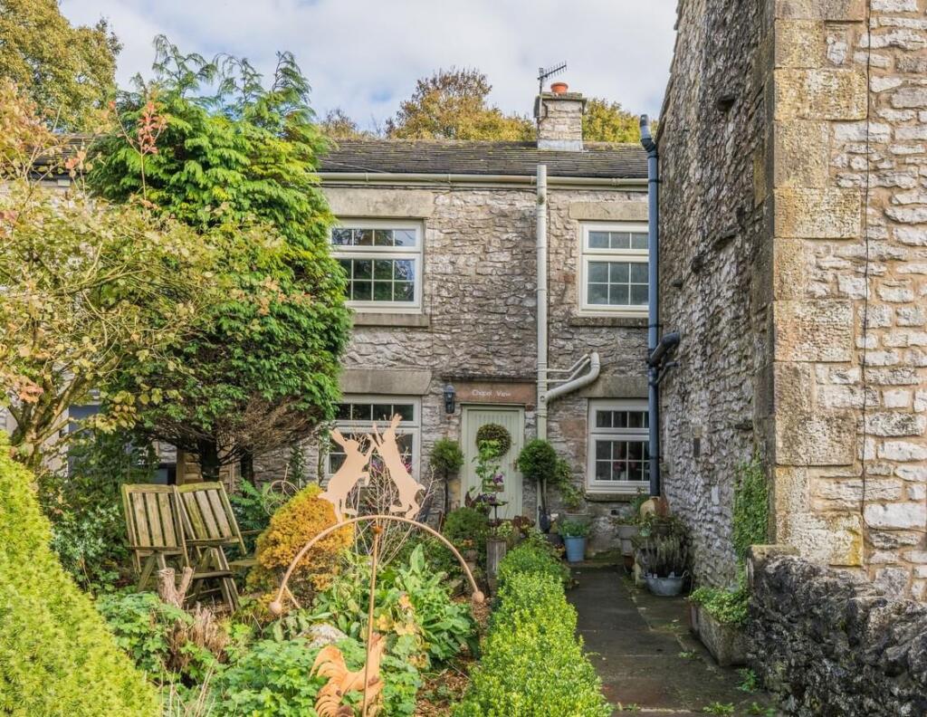 Main image of property: Earl Sterndale, Buxton