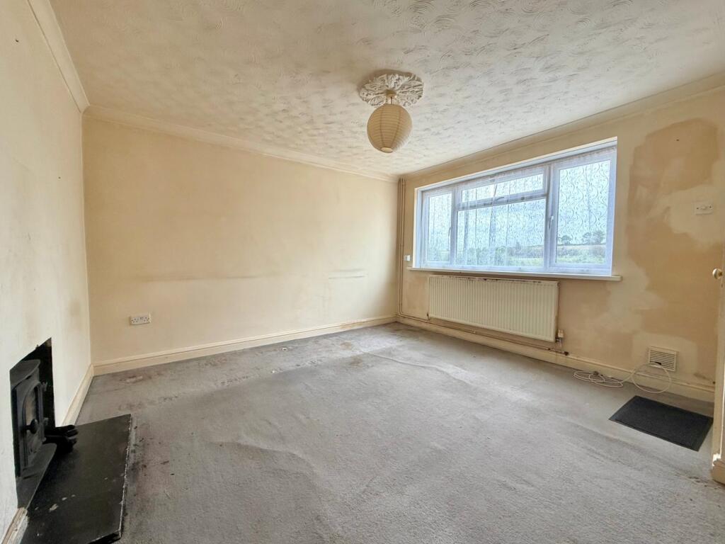 House in Leicester - More