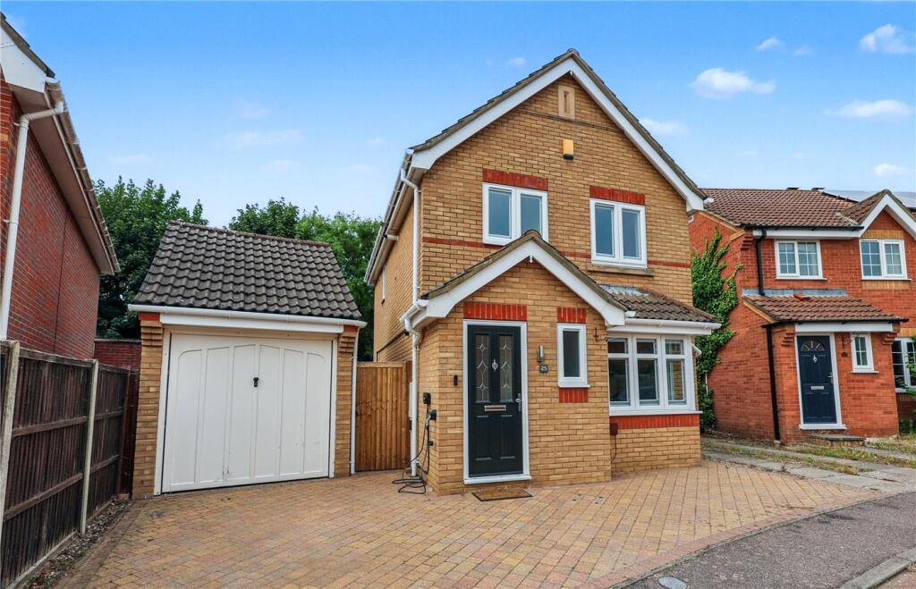 3-bed detached on Kiln Road, Horsford, Norwich, Norfolk, NR10, £300,000