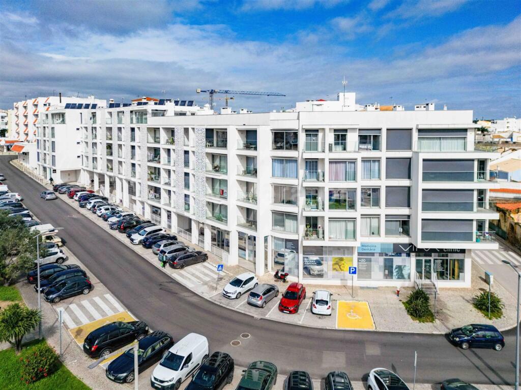 Main image of property: Algarve, Lagoa