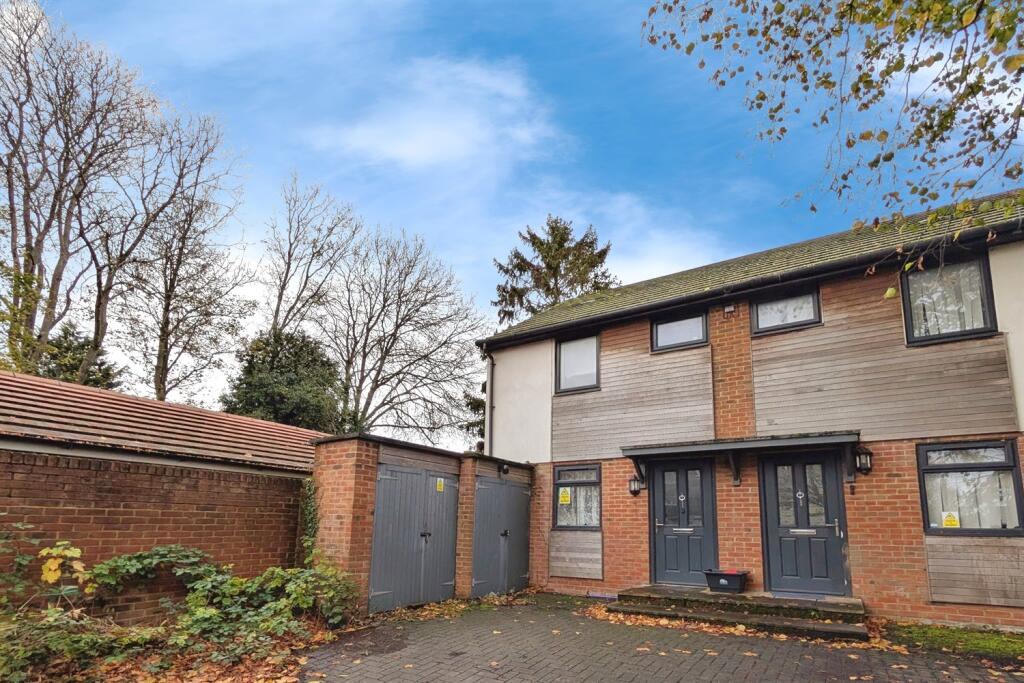 Main image of property: Howards Grove, SO15