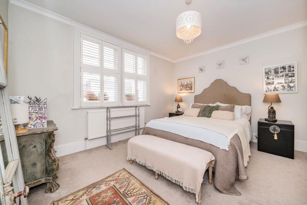 House in London - View 5