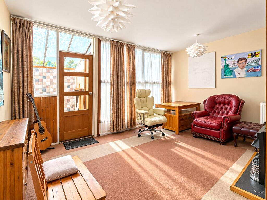 Apartment in London - View 5