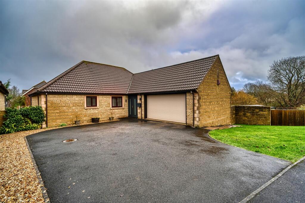 Main image of property: Hawthorn Avenue, Gillingham