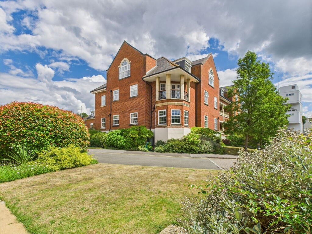 Main image of property: Potters Place, Horsham, West Sussex.