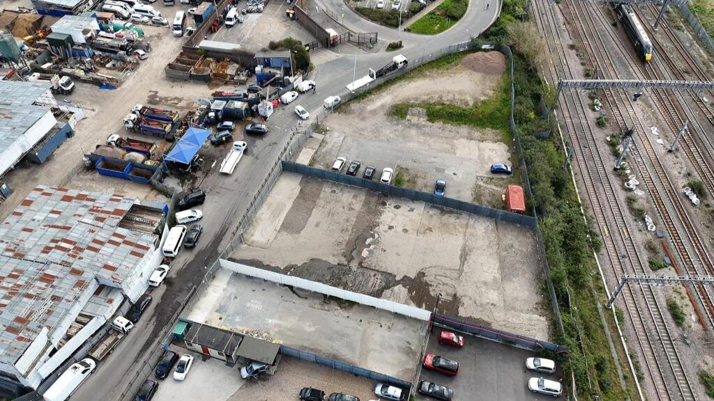 Canal Way Compound 2 4.jpeg