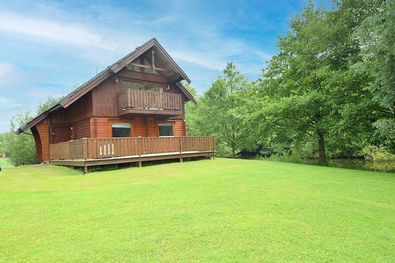 Main image of property: The Lakes, Harleyford, Henley Road, Buckinghamshire, SL7