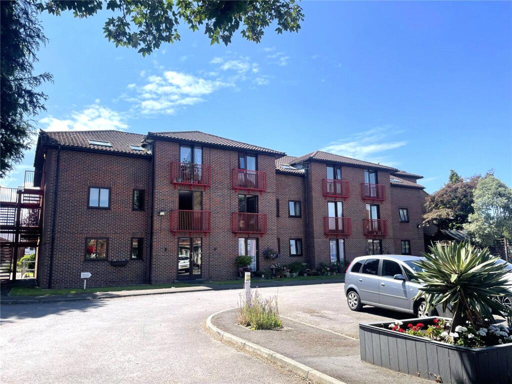 Main image of property: Wembdon Road, Bridgwater, Somerset, TA6