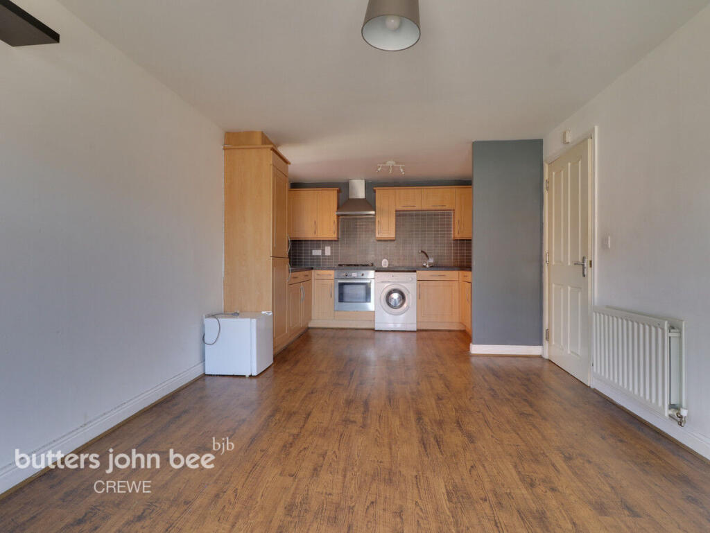 Blount Close, Crewe photo 3