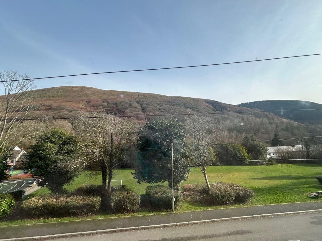 House in Cardiff, Ogmore Valley - View 2