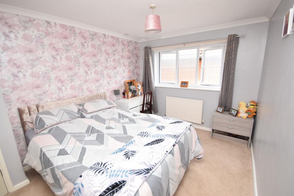 Apartment in Guildford - More