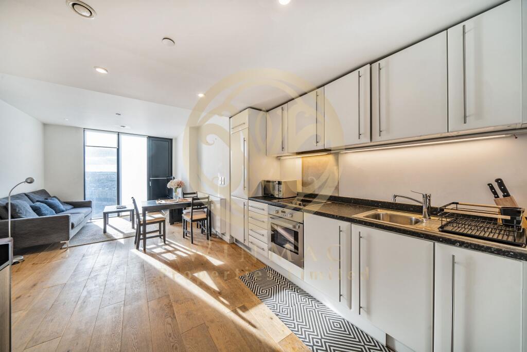 Apartment in London - More