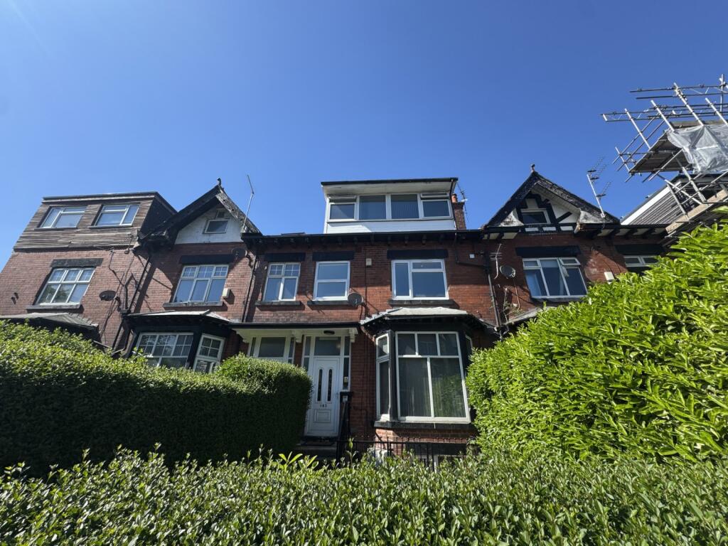 Main image of property: Kirkstall Lane, Headingley, Leeds, LS6