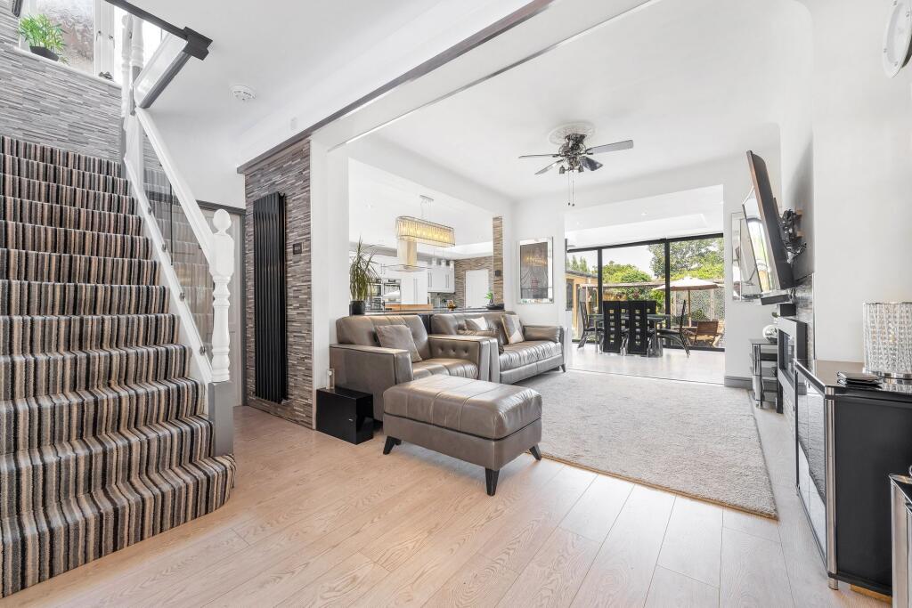 House in London - More