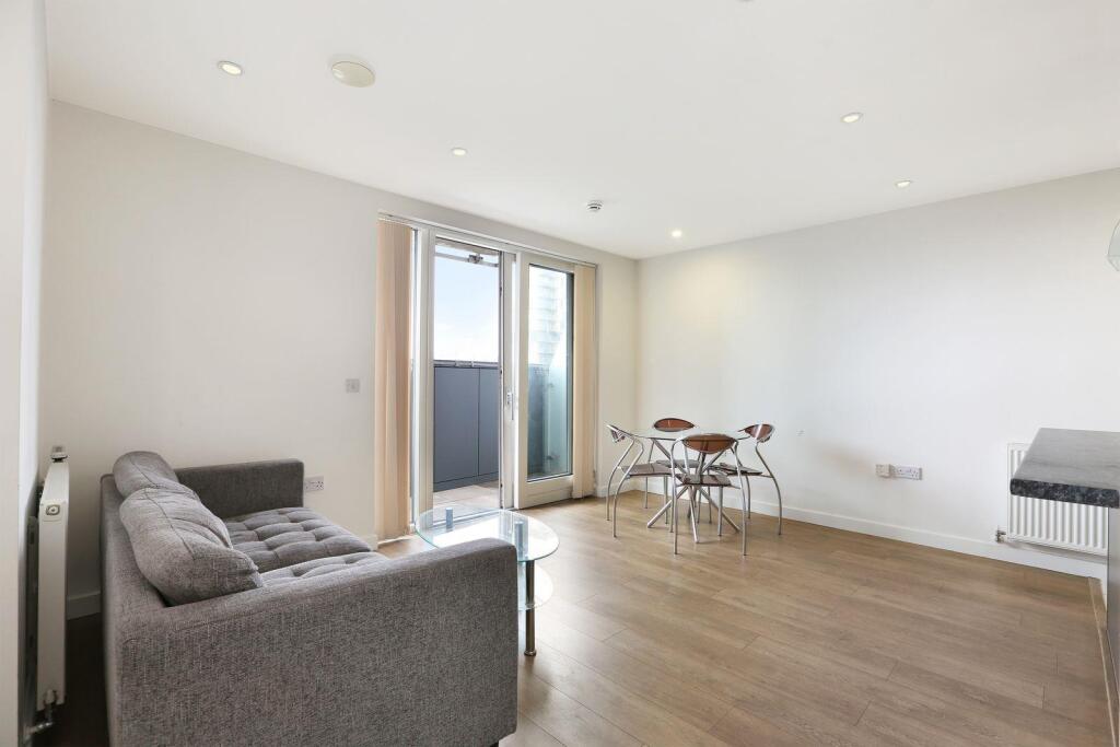 Apartment in London - View 4