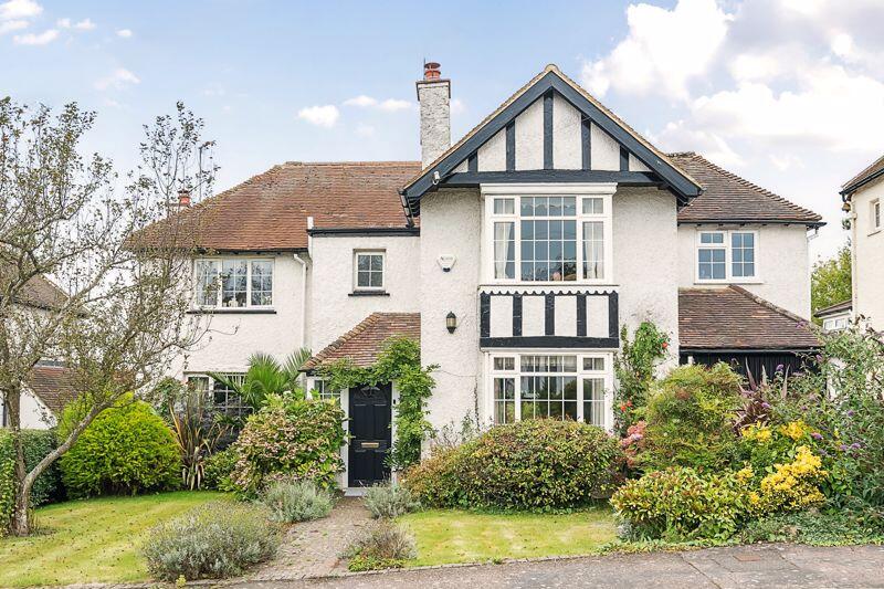 House in Hythe, Orchard Valley