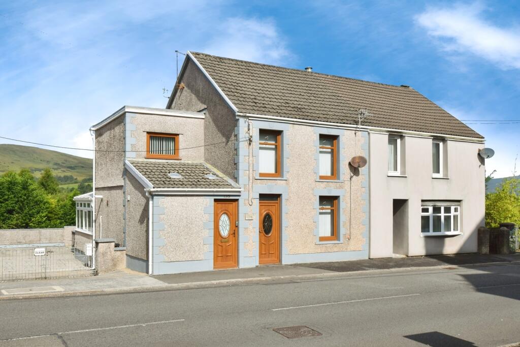 Main image of property: Heol Y Gors, Cwmgors, Ammanford, Neath Port Talbot, SA18