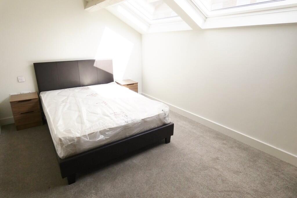 Apartment in Preston - View 5
