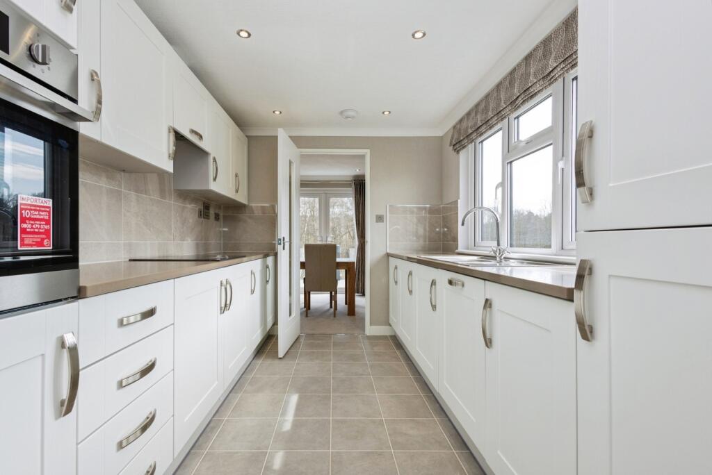 Warren Park, Portsmouth Road, Thursley, Godalming, GU8 photo 3