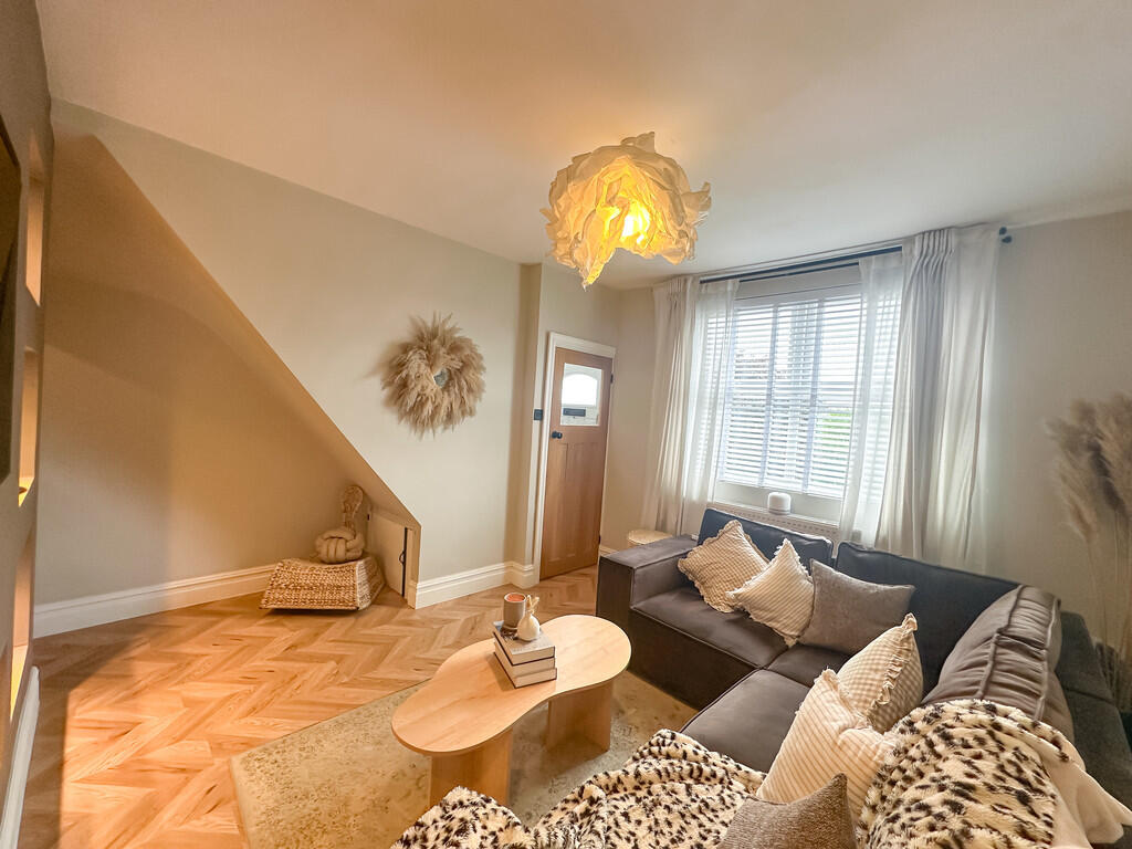 St. Annes Crescent, Bargoed photo 4
