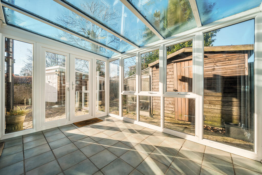 House in East Hampshire, Grayshott - View 4