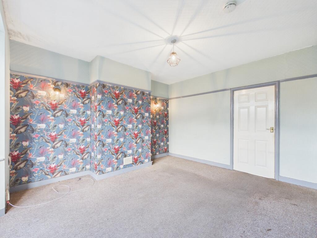 House in Nottingham - View 2
