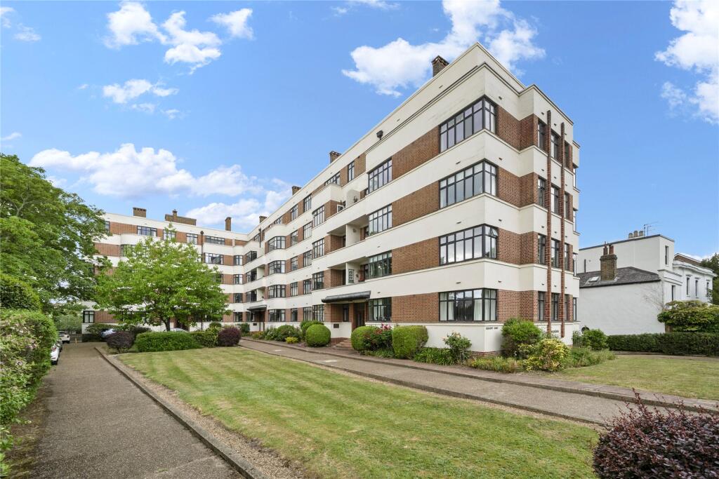 Main image of property: The Crescent, Surbiton, KT6