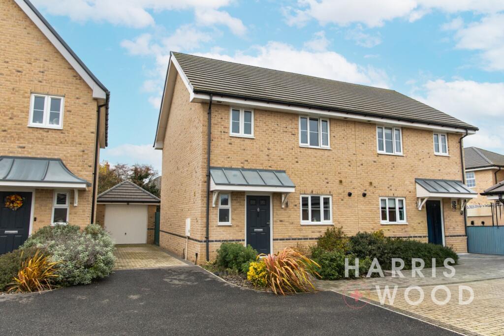 3-bed semi-detached on Meadow Lane, Great Bentley, Colchester, Essex, CO7, £350,000