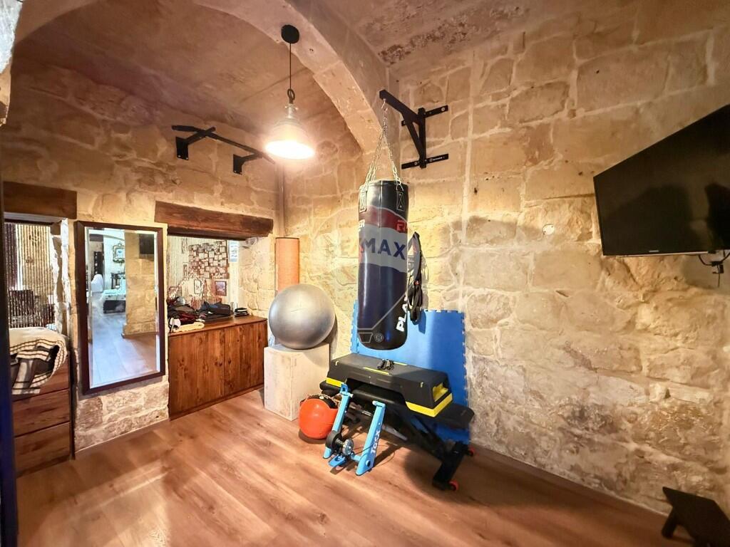 Main image of property: Qrendi