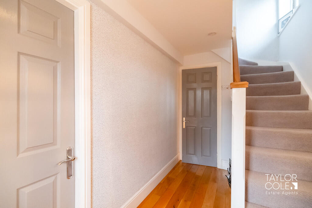 House in Tamworth, Kettlebrook - View 2
