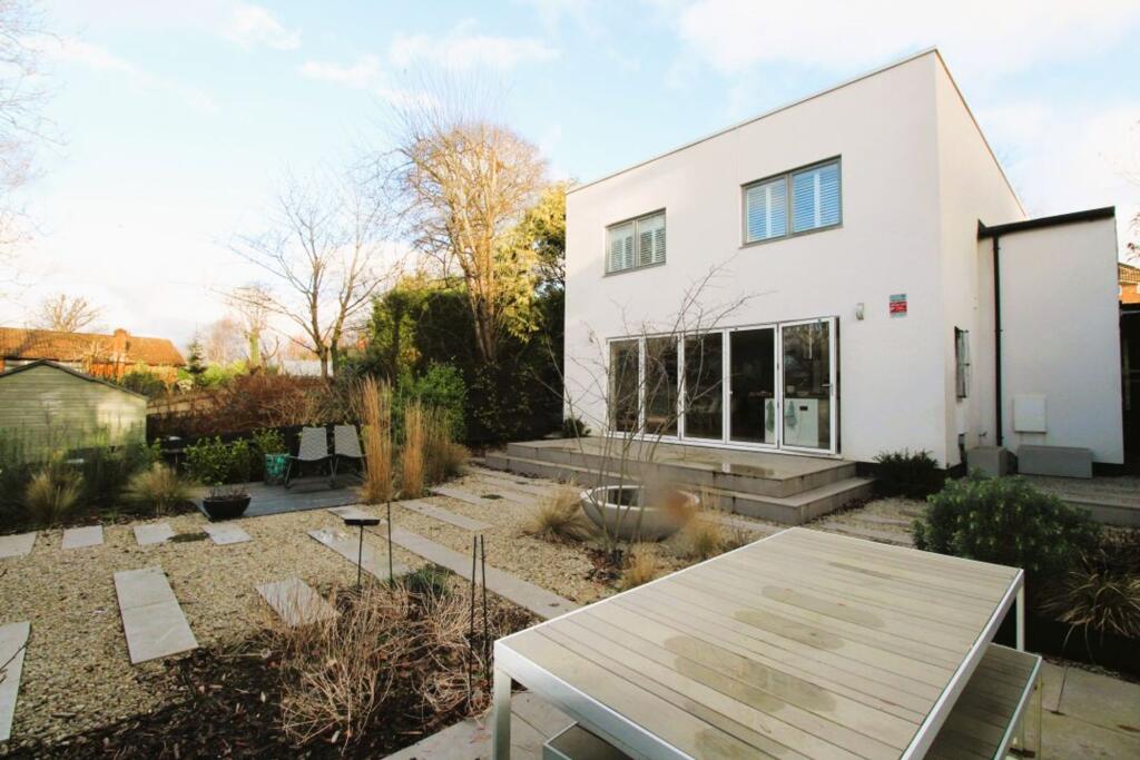 Main image of property: Western Road, Haywards Heath, RH16