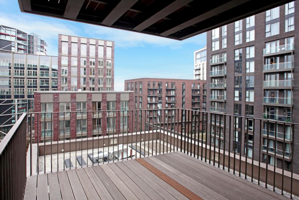 Apartment in London - View 2