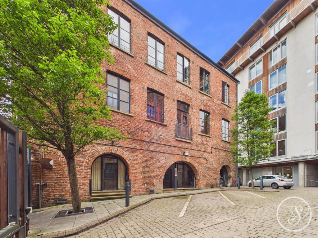 Main image of property: Neptune Street, Leeds