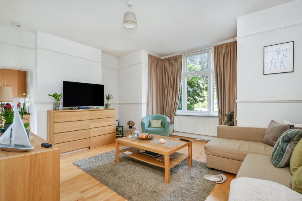 Main image of property: Streatham Common South, Streatham, Lambeth, London, SW16