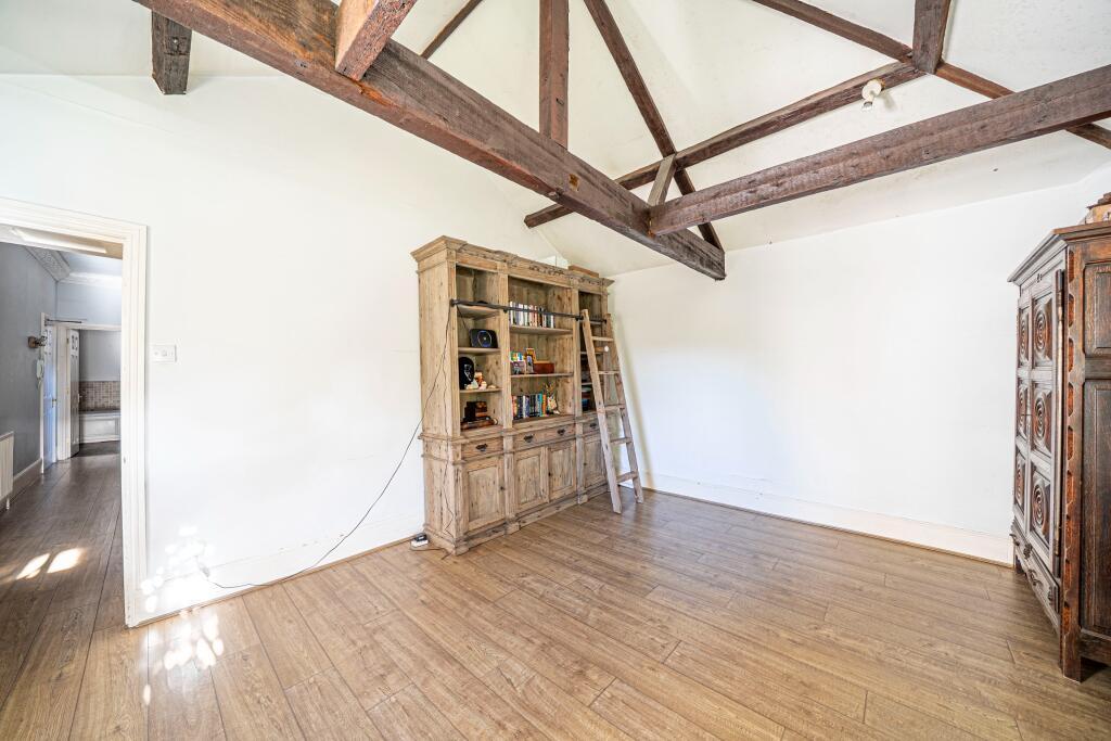 Apartment in Salisbury - View 4