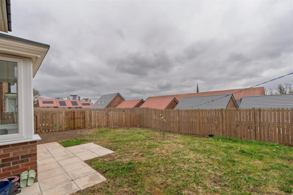 House in Newcastle upon Tyne, Tyne and Wear - View 4