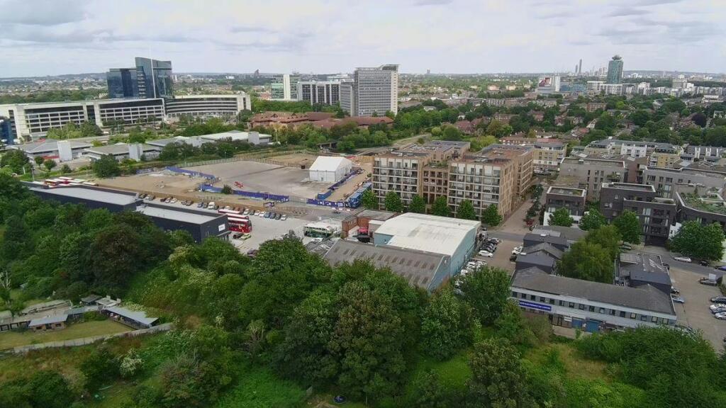 30 Commerce Road Units A1 A2 C 5.jpg