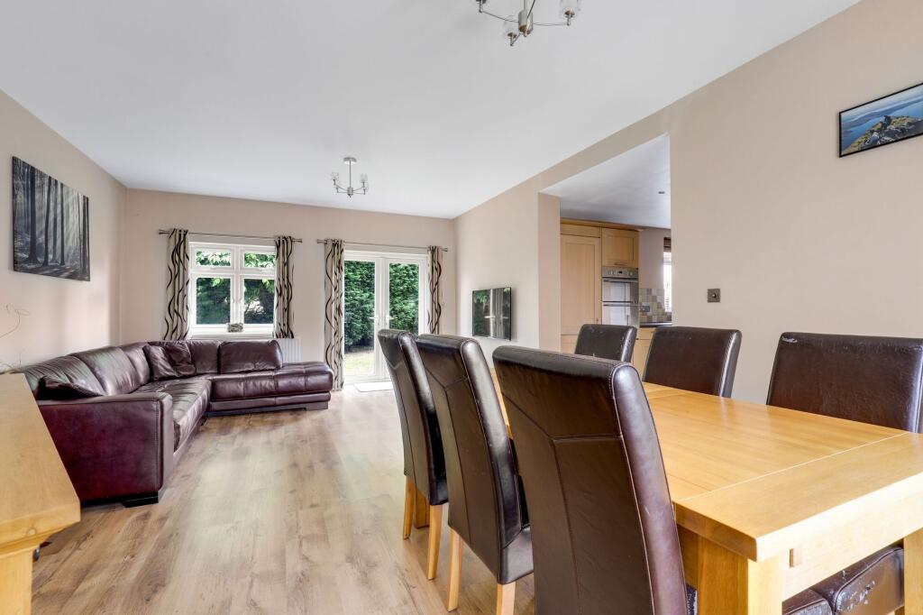 House in Ashfield, Hucknall - View 4