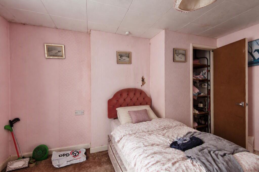 House in Stevenage - View 5