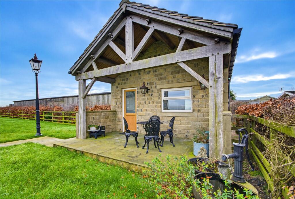 Additional image 26 of Oxford Road, Gomersal, BD19