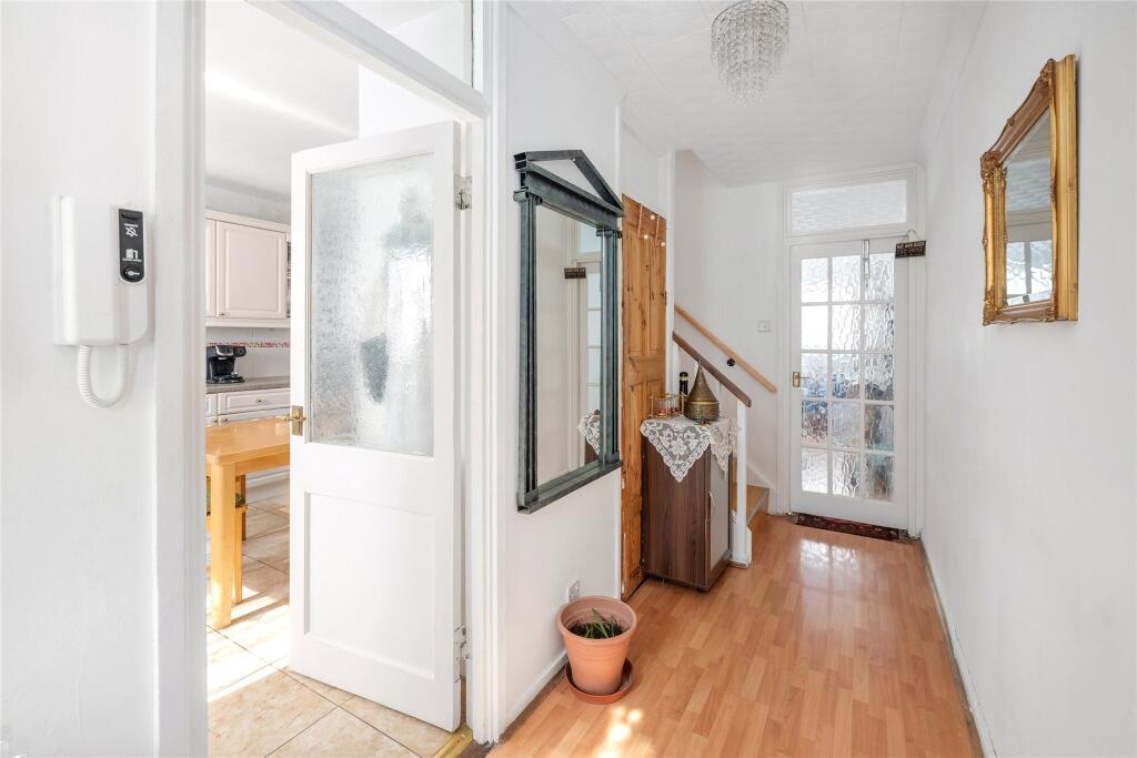 Apartment in London - View 4