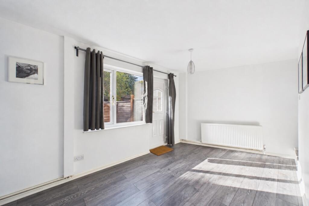 House in Milton Keynes - View 5